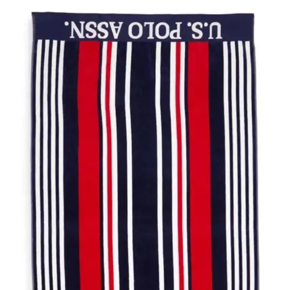 US POLO ASSN Bon Voyage Jacquard Beach Towel